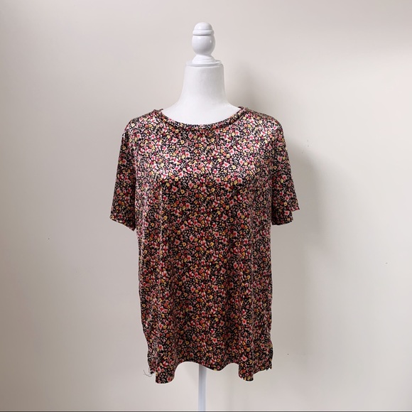 Old Navy Oversized Velvet Floral Tee - Picture 8 of 8